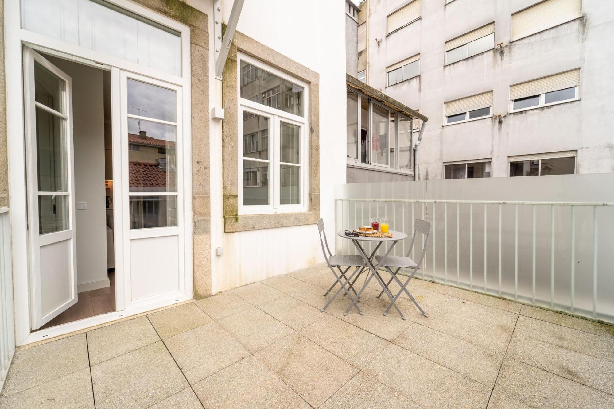 בראגה Escadaria 21 Apartment By House And People מראה חיצוני תמונה